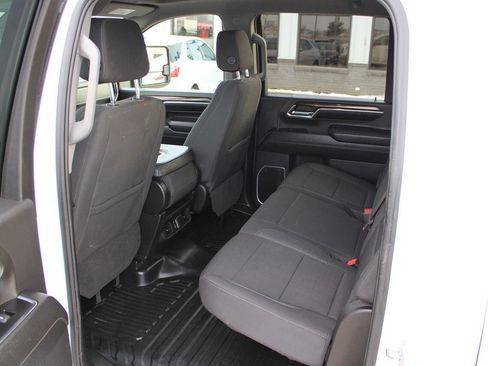 Used 2024 GMC Sierra 2500 SLE w/ SLE Convenience Package image 10