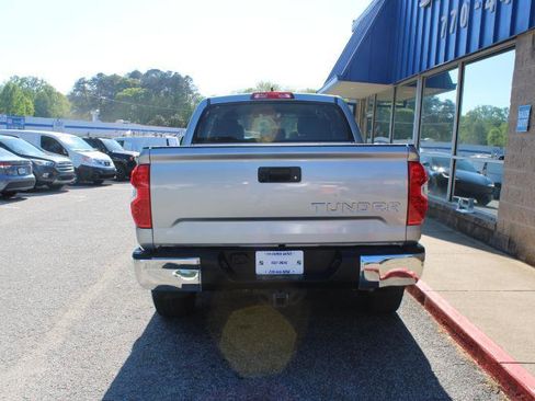 Used 2020 Toyota Tundra SR5 w/ SR5 Upgrade Package RWD image 5