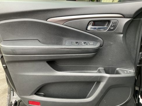 Used 2019 Honda Pilot EX-L image 25