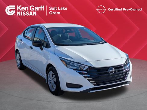 Used 2025 Nissan Versa S w/ Trunk Package FWD image 1