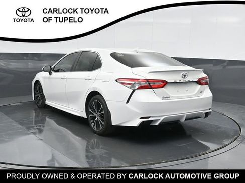 Used 2020 Toyota Camry SE FWD image 10