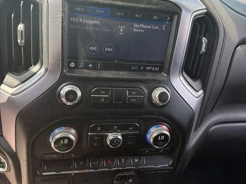 Used 2020 GMC Sierra 1500 Elevation w/ Elevation Value Package AWD/4WD image 2