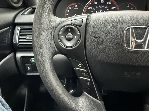 Used 2014 Honda Accord EX image 17