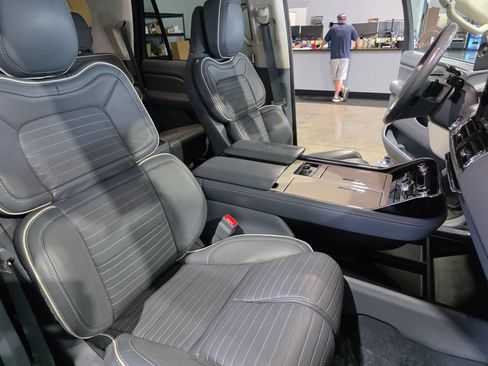 Used 2023 Lincoln Navigator Black Label AWD/4WD image 20