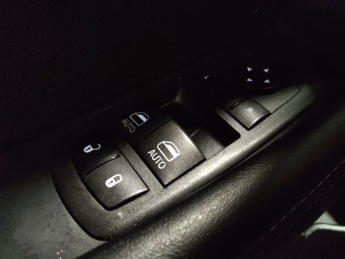 Used 2022 Dodge Challenger GT RWD image 27