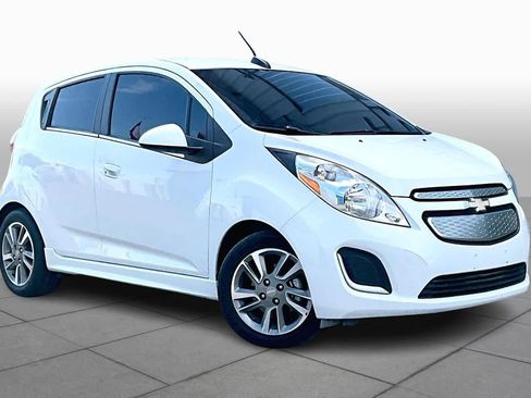Used 2015 Chevrolet Spark LT image 3