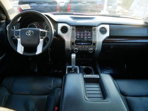 Certified 2016 Toyota Tundra Limited image 14