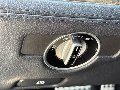 Used 2015 Mercedes-Benz SL 550 image 20
