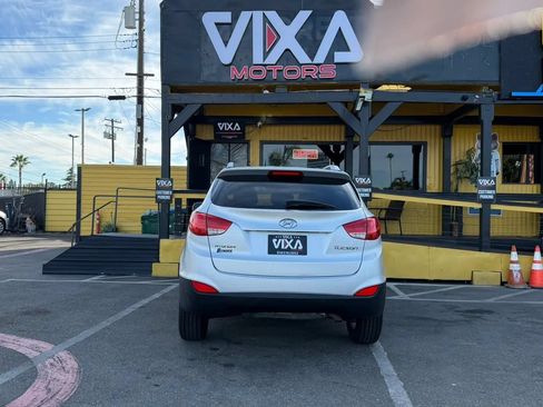 Used 2010 Hyundai Tucson GLS w/ Popular Equipment Pkg 2 FWD image 6