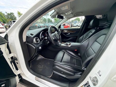 Used 2018 Mercedes-Benz GLC 300 image 53