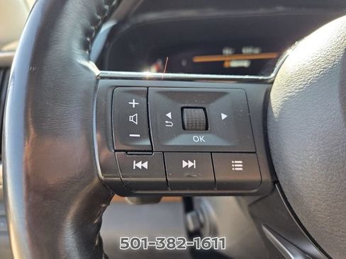 Used 2022 Nissan Pathfinder Platinum w/ Cargo Package FWD image 25