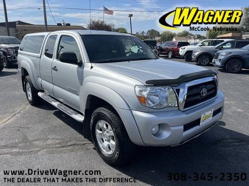 Used 2007 Toyota Tacoma 4x4 Access Cab V6 image 1