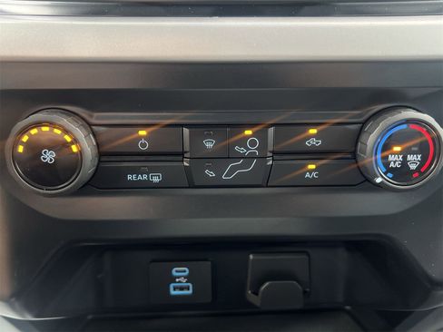 Used 2023 Ford F150 XLT w/ Trailer Tow Package image 19