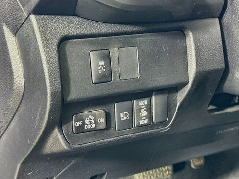 Used 2023 Toyota Tacoma TRD Off-Road AWD/4WD image 21