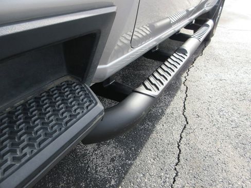 Certified 2022 Chevrolet Silverado 2500 LT w/ Convenience Package image 12