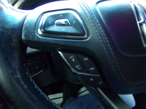 Used 2017 Lincoln MKZ Premiere FWD image 41