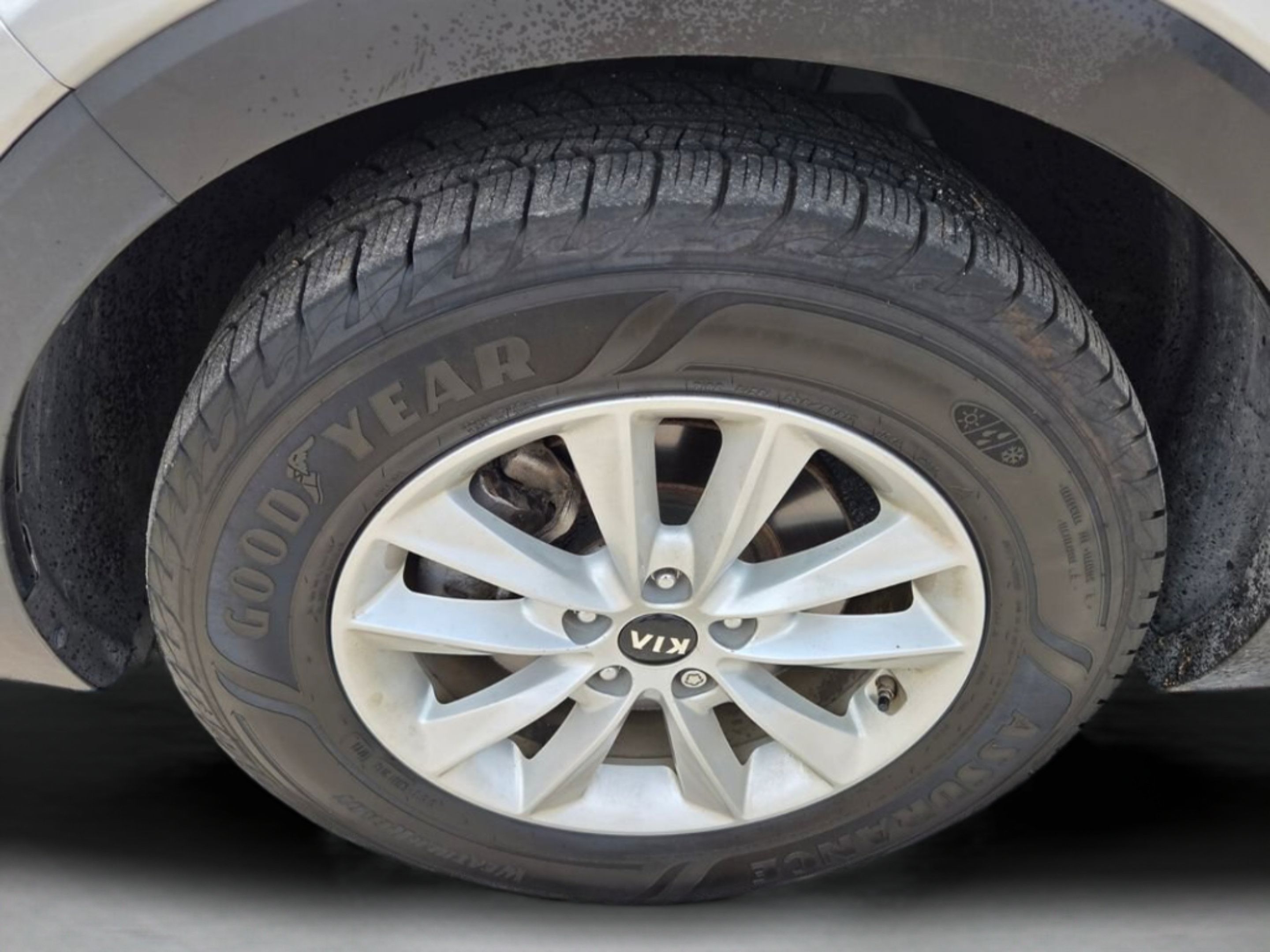 Used 2020 Kia Sorento LX w/ LX I4 Convenience Package AWD/4WD image 10