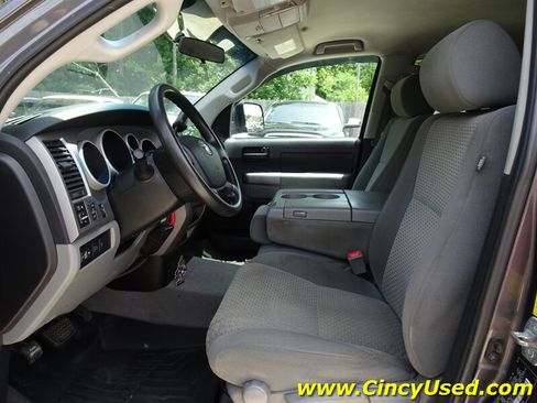 Used 2011 Toyota Tundra 4x4 Double Cab w/ Tow Pkg image 11