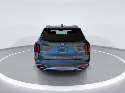 Used 2021 Kia Sorento S image 7