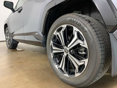 Used 2022 Toyota RAV4 XSE w/ Weather Package image 39