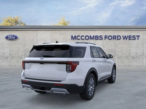 New 2026 Ford Explorer Platinum image 8