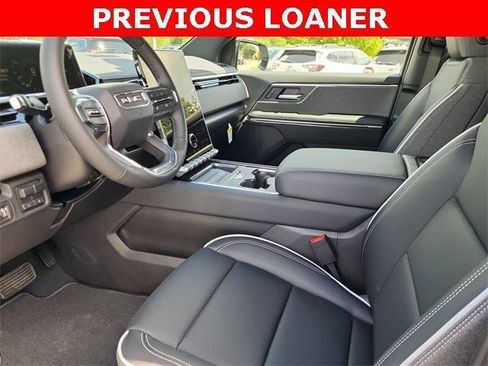 New 2026 GMC Sierra EV Elevation image 15