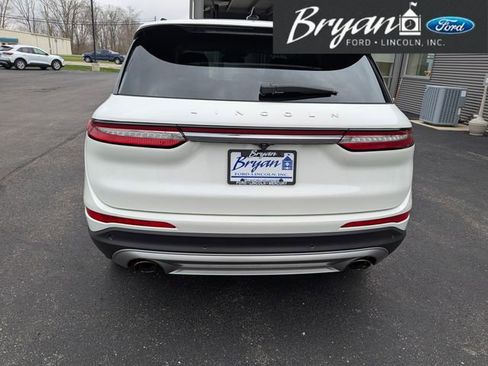 Used 2022 Lincoln Corsair AWD w/ Premium Package image 6
