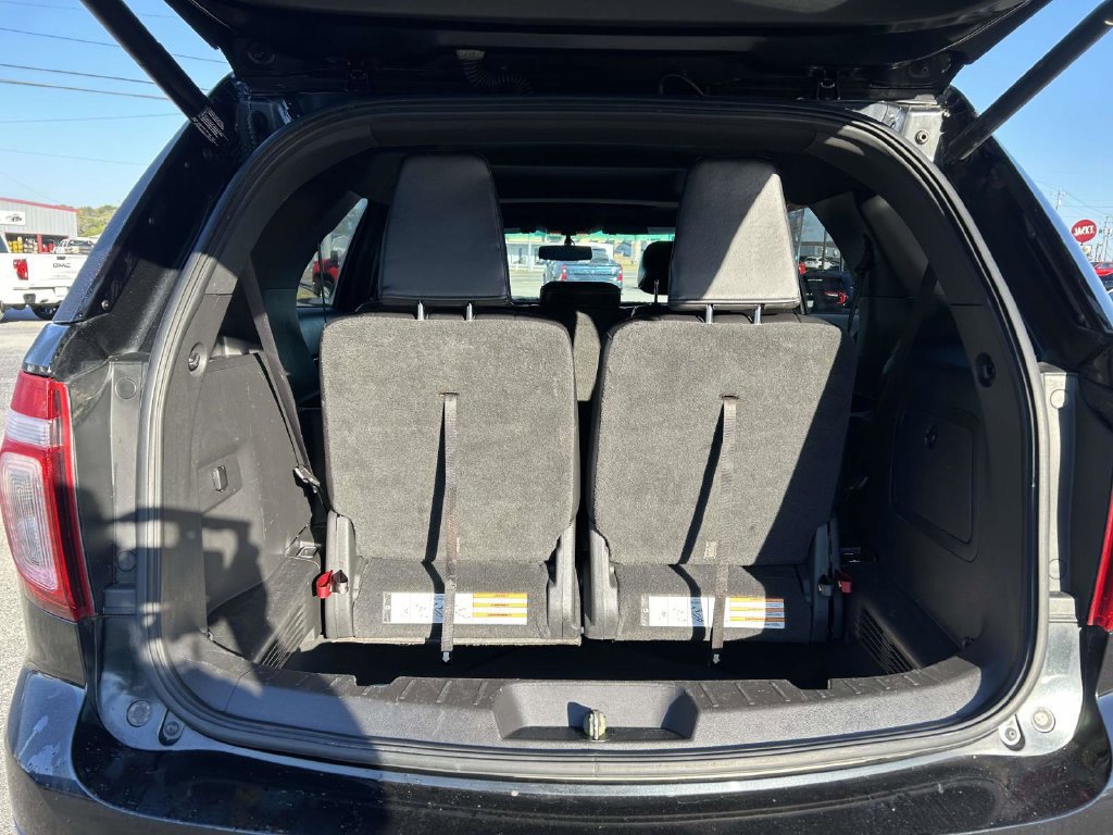 Used 2013 Ford Explorer XLT FWD image 11