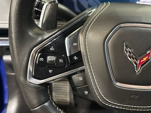 Used 2025 Chevrolet Corvette Stingray Preferred Cpe w/ Z51 Performance Package RWD image 24