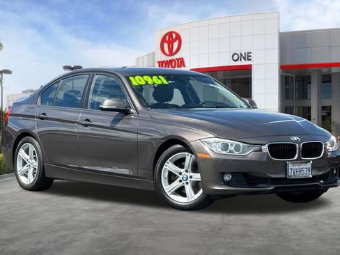 Used 2015 BMW 328i Sedan RWD image 2