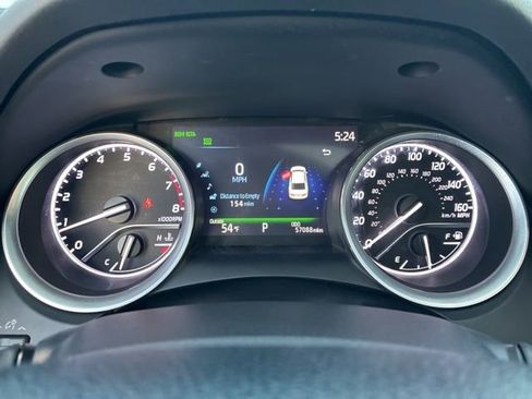Used 2023 Toyota Camry XLE image 31