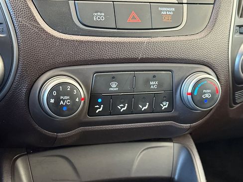 Used 2015 Hyundai Tucson GLS w/ Option Group 02 AWD/4WD image 21