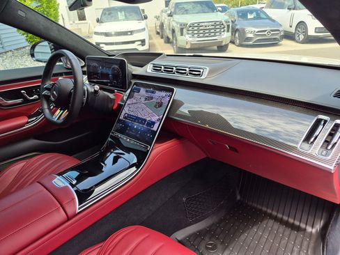 Certified 2024 Mercedes-Benz S 63 AMG S image 32