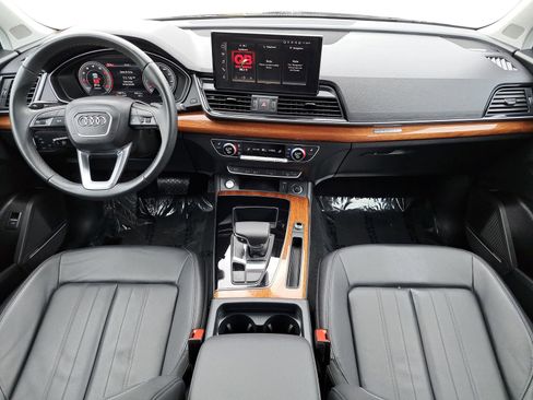 Used 2024 Audi Q5 Premium AWD/4WD image 9