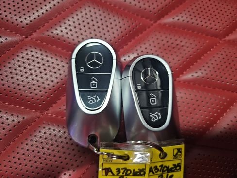 Used 2026 Mercedes-Benz S 580 4MATIC Sedan image 38