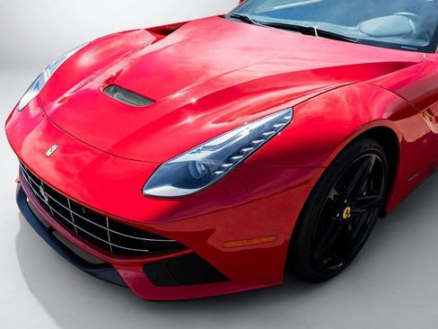 Certified 2017 Ferrari F12 Berlinetta RWD image 30