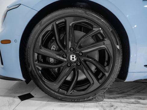 New 2026 Bentley Continental GTC AWD/4WD image 6