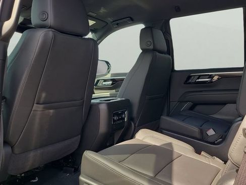 New 2026 Chevrolet Tahoe Z71 w/ Comfort Package AWD/4WD image 13