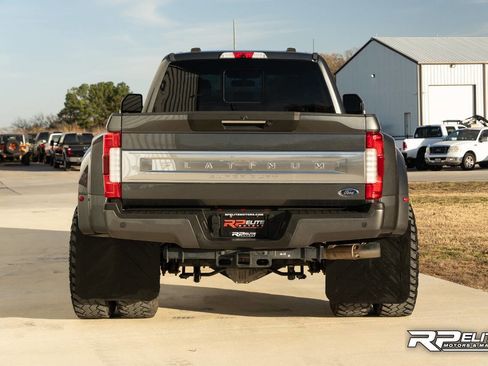 Used 2020 Ford F350 Platinum w/ FX4 Off-Road Package image 8