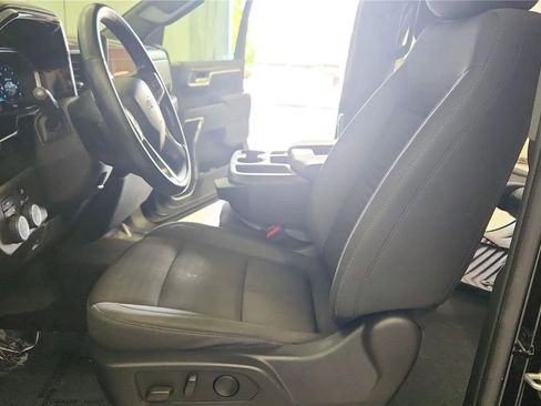 Used 2023 Chevrolet Silverado 1500 LT AWD/4WD image 19