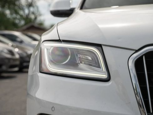 Used 2016 Audi Q5 2.0T Premium Plus AWD/4WD image 33
