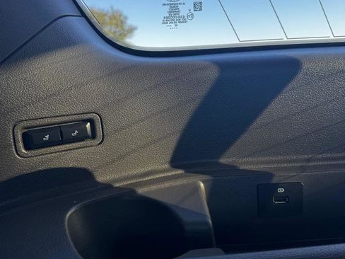 Used 2020 Ford Expedition Max Limited image 20