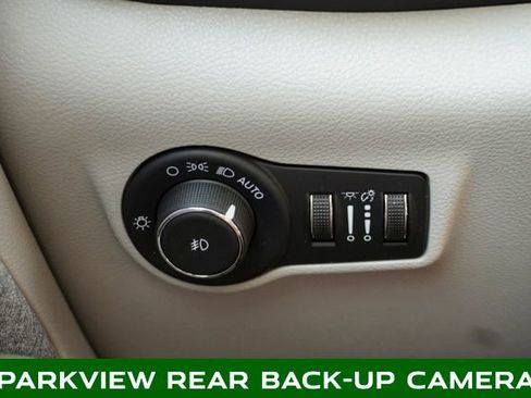 Used 2022 Jeep Compass Latitude image 24