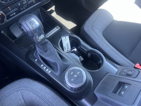 New 2026 Ford Bronco 2-Door AWD/4WD image 7