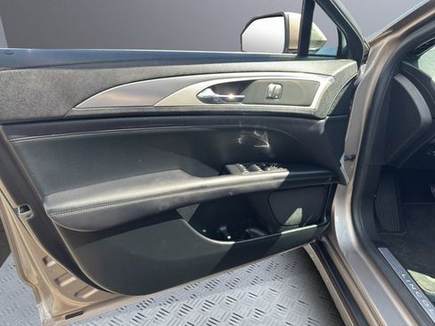 Used 2020 Lincoln MKZ AWD w/ Convenience Package image 13