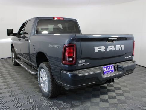 New 2026 RAM 3500 Big Horn AWD/4WD image 21