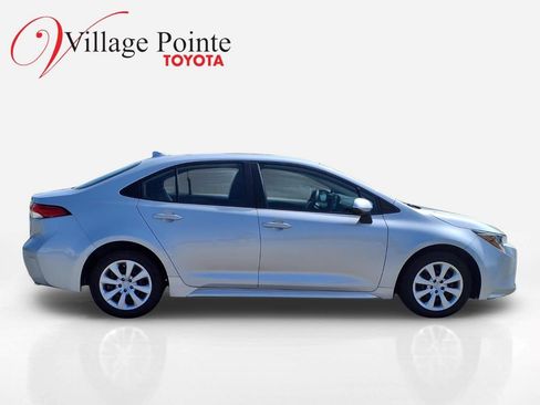 Used 2024 Toyota Corolla LE FWD image 6