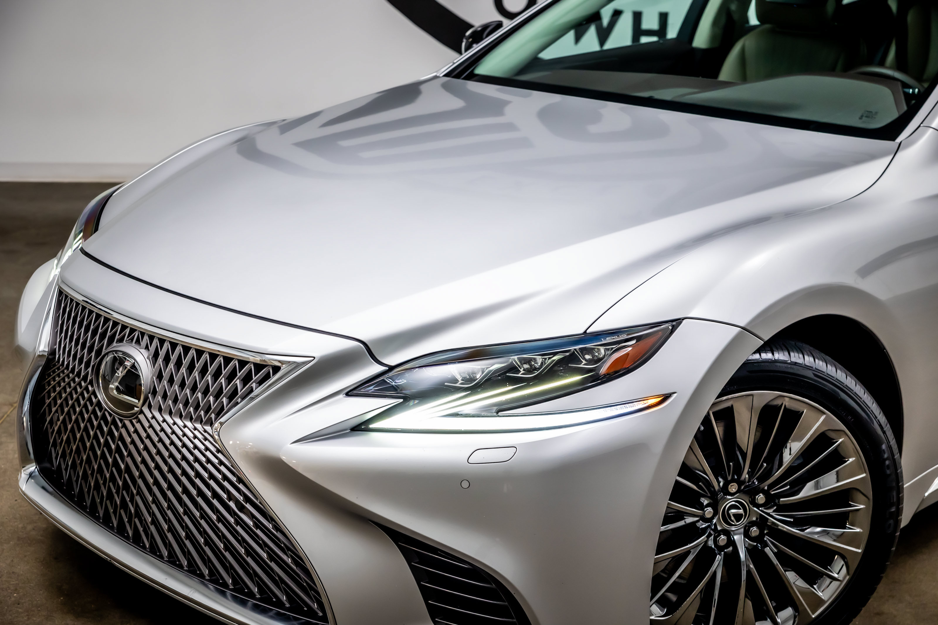 Used 2018 Lexus LS 500 AWD w/ Interior Upgrade Package image 19