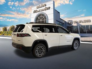 New 2026 Jeep Cherokee Limited video 3