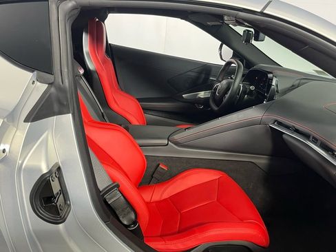 Used 2024 Chevrolet Corvette Stingray Coupe w/ 1LT RWD image 27